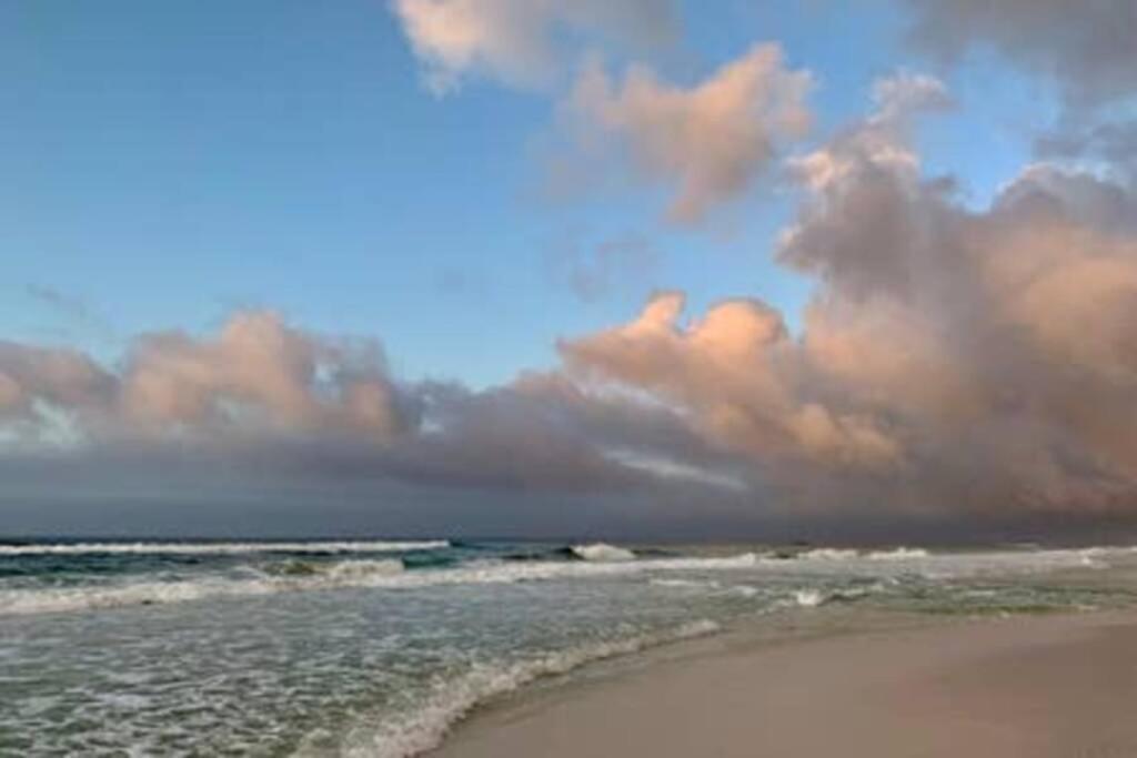 Beach Front 18Th Flr, Best Ocean View, New Upgrades Destin Exterior photo